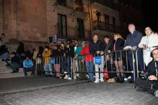 Ambiente en la Procesión de la Hermandad Franciscana en el Sábado de Pasión, Semana Santa 2024