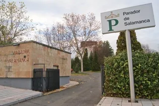 Paradores plantea despedir al 10% de su plantilla y que otro 29% sólo trabaje siete meses al año