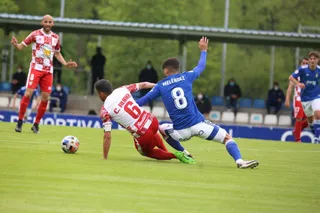 El Guijuelo cae ante el Oviedo Vetusta y consuma su doble descenso
