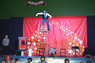 Espectáculo de circo en Villares de la Reina
