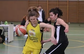 Más de 600 deportistas universitarios compitieron en el Trofeo Rector