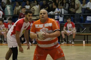 Sebas Elena, capitán del BM Salamanca | FOTO CARLOS HERNÁNDEZ
