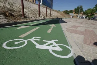 2 CARRIL BICI