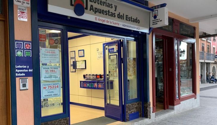 Peñaranda reparte 240.000 euros del segundo premio de la Lotería Nacional