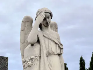 Arte funerario en el cementerio de Salamanca