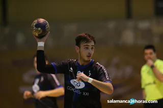 Fer Abajo, ante la Unión Financiera | FOTO SALAMANCA24HORAS.COM