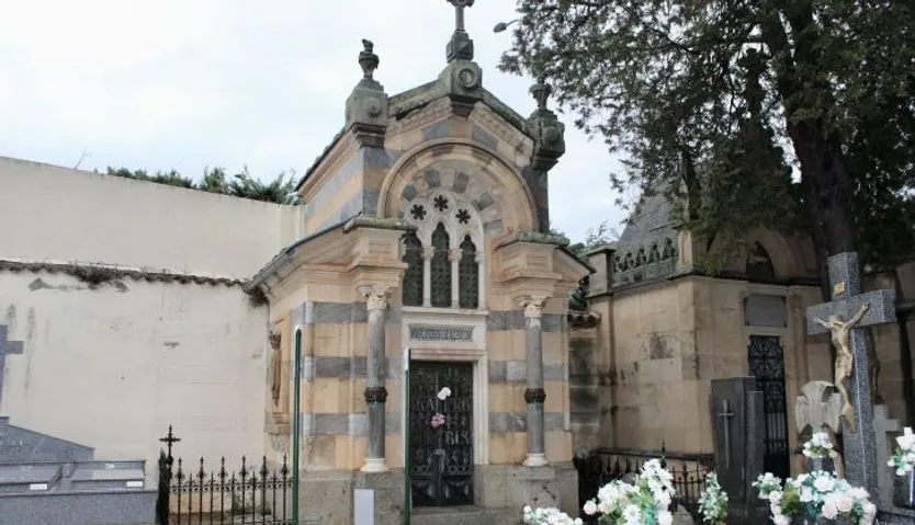 Arte funerario en el cementerio de Salamanca