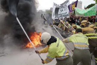 Protesta frente a las Cortes | Eduardo Margareto