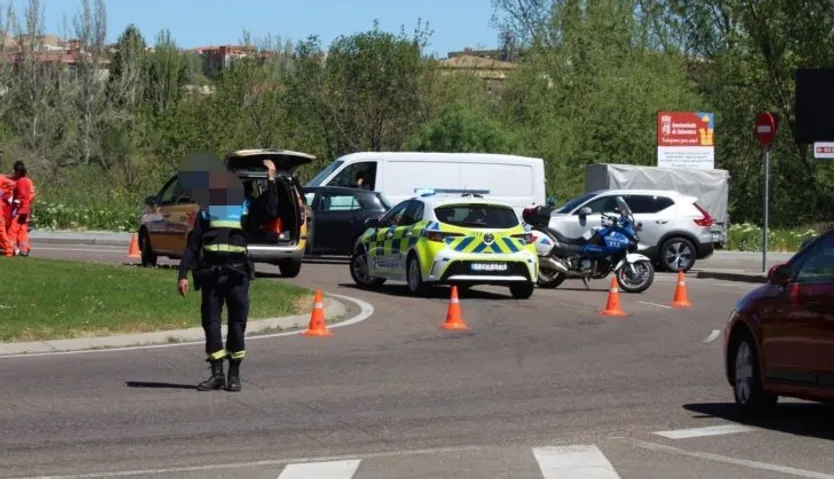 Accidente en la glorieta Leonardo da Vinci