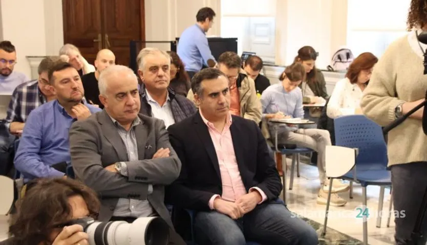 Javier Iglesias da explicaciones sobre la denuncia de Fiscalía