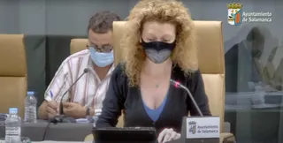 Ana Suárez, encargada de leer la moción de Ciudadanos