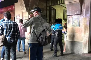 Enésima pelea en el polémico after del pasaje junto a la Plaza Mayor
