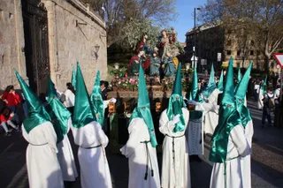 Procesión de la Cofradía de la Oración en el Huerto de los Olivos