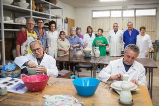 Taller de Alfarería en uno de los cursos previos a la llegada del Covid
