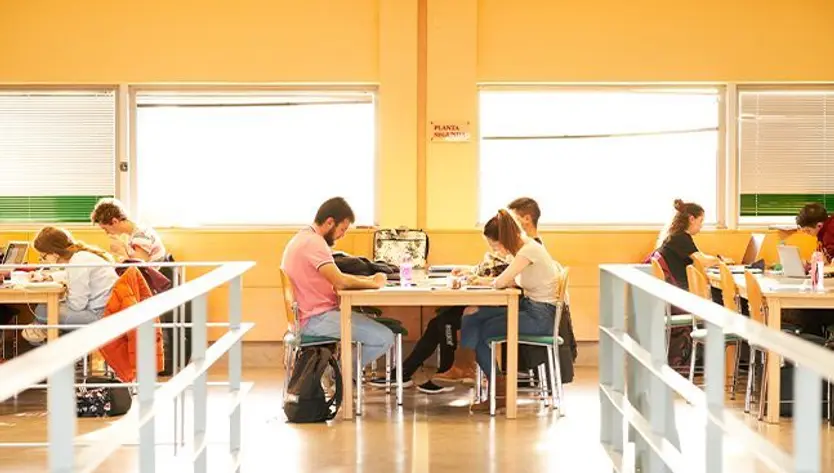 Estudiantes USAL