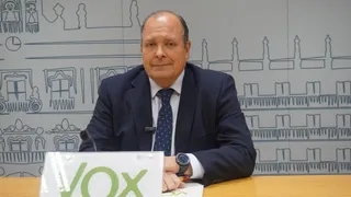 Rueda de prensa de Ignacio Rivas concejal de Vox en el Ayuntamiento de Salamanca