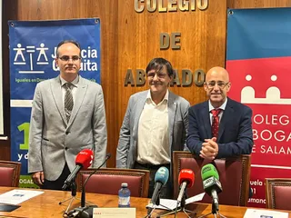 Los abogados salmantinos del Turno de Oficio dicen celebrar el día de la “injusticia gratuita”. Fotos S24H