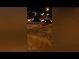 VÍDEO | ‘A todo gas’, pero a lo salmantino: se retan para una carrera en Carbajosa y uno de los coches es golpeado antes de salir