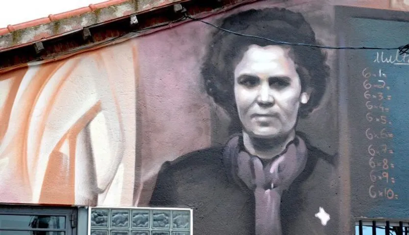 Las Torres, mural homenaje maestra (3)
