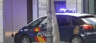 Insulta, amenaza de muerte y persigue hasta el portal de casa a dos niños de nueve y diez años