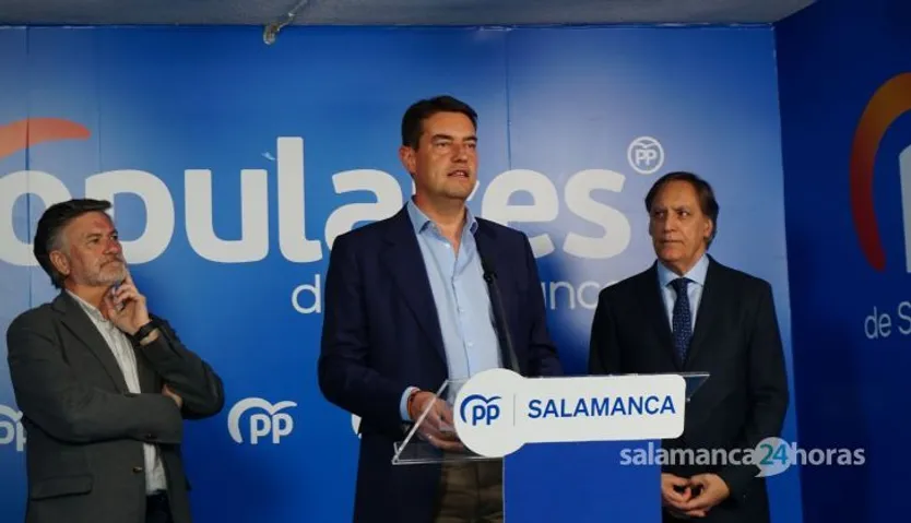reunión de su Comité de Campaña para las elecciones municipales (12)