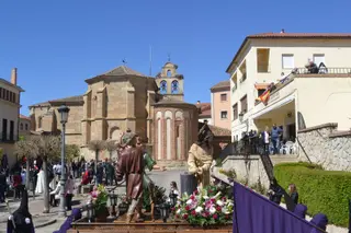 Paso de la Caída en la procesión de La Agonia en Ciudad Rodrigo | DIÓCESIS DE CIUDAD RODRIGO