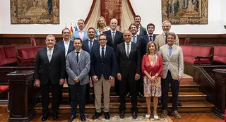 Pilotos de la XI promoción de la ENA celebran en la USAL los actos conmemorativos en el 50º aniversario de la Escuela Nacional de Aeronáutica | Comunicación Universidad de Salamanca