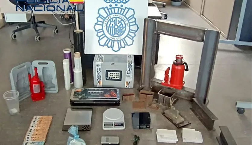 Desmantelada una organización criminal que operaba con varios puntos de venta de sustancias estupefacientes