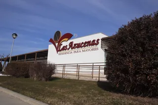Residencia Las Azucenas en Calvarrasa de Abajo