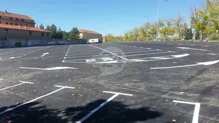 El Ayuntamiento recuerda que ha creado más de 2.800 nuevas plazas de aparcamiento gratuito en superficie en los últimos años