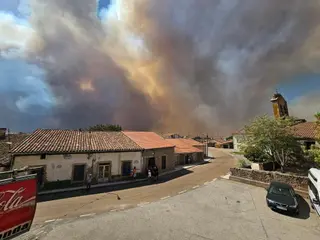 El incendio de Cipérez (IGR2) llega hasta Cerezal de Puertas | Imagen cedida a Salamanca24horas