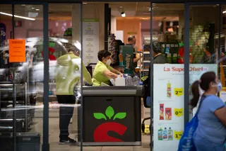 Entrada de un supermercado
