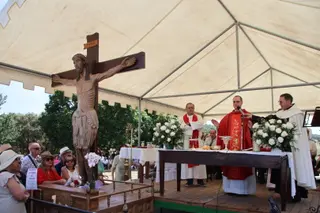 Momento de la celebración en el Santuario de Cabrera