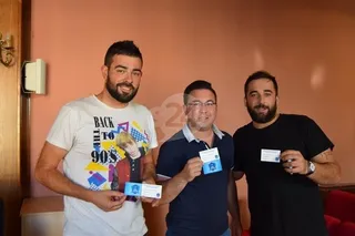 La Asociación de Peñas presenta sus carnets