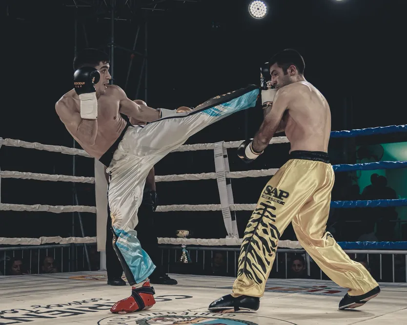 El campeón del mundo de kickboxing, Leo Corrales