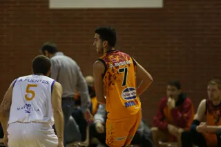 Rubiera, en el duelo ante el CB Marbella.