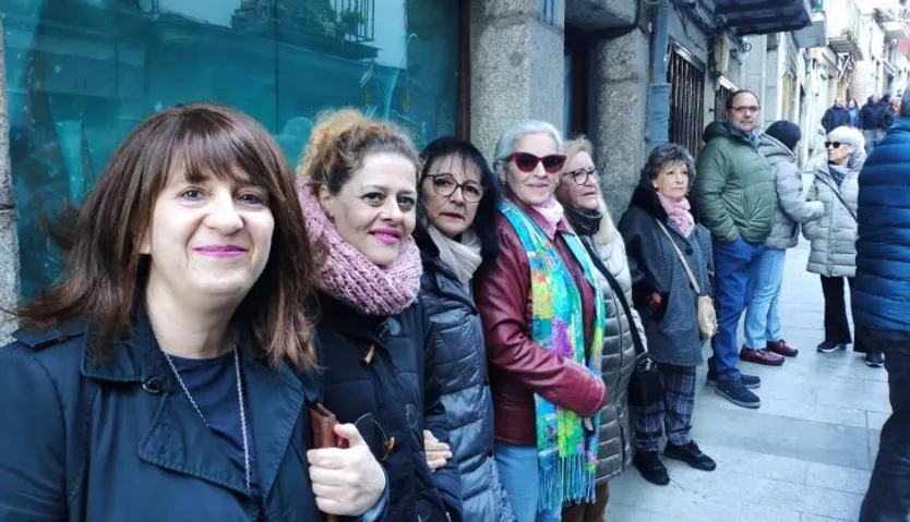 Concentración silenciosa ante la sede del PSOE de Béjar