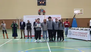 La USAL se proclama ganadora del XXXIII Trofeo Rector de Universidades de Castilla y León. Foto Comunicación USAL