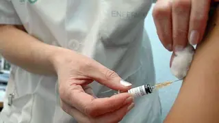 La Junta amplía el programa de vacunación frente al herpes zóster. Foto de archivo