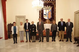 Carbayo, preside la reunión del Jurado de Honores y Distinciones para valorar la concesión del título de Hijo Adoptivo de la ciudad a Manuel Muiños