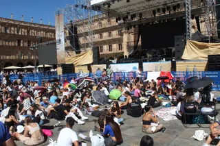 Esperando al concierto de Omar Montes.