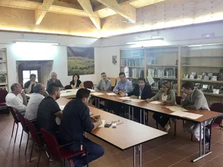 La Junta traza un plan de acción con los alcaldes afectados por el incendio de Los Arribes