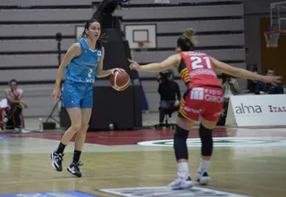 Olcay, en la semifinal ante Girona FOTO CB AVENIDA
