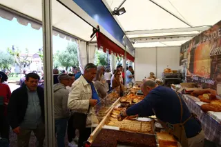 Ledesma ensalza la tradición salmantina con su Feria Alimentaria y Muestra Artesana | Mateo G.J.