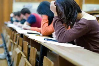 Examen para obtener plazas de celador. Foto de archivo
