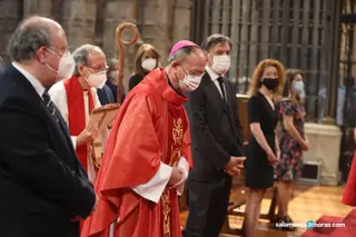 Misa funeral por las víctimas de la pandemia en la Catedral de Salamanca (17)