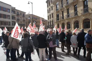 CC.OO. y UGT se concentrarán ante la sede de la Junta en protesta por la gestión de los incendios
