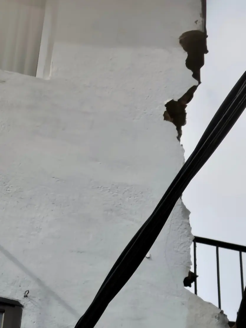 Una vecina de Béjar denuncia tener su edificio