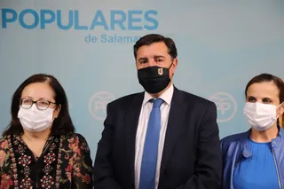 Bermúdez de Castro, María Jesús Moro y Esther del Brío
