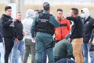 Pelea entre seguidores del Salamanca CF UDS y la Segoviana 3